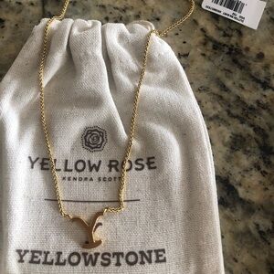 Nwt Kendra Scott Yellow Rose Yellowstone Dutton vintage gold necklace.